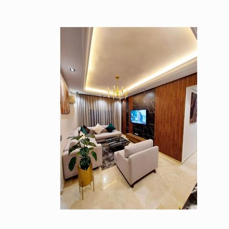 Modern Apartment Opposite The Hassan2 Mosque, Very Well Equipped And Stylish, 85 M2 With Gym And Direct Sea View With Underground Garage , Prohibits Unmarried Couples Of Arab Origin Casa Blanca Exterior foto