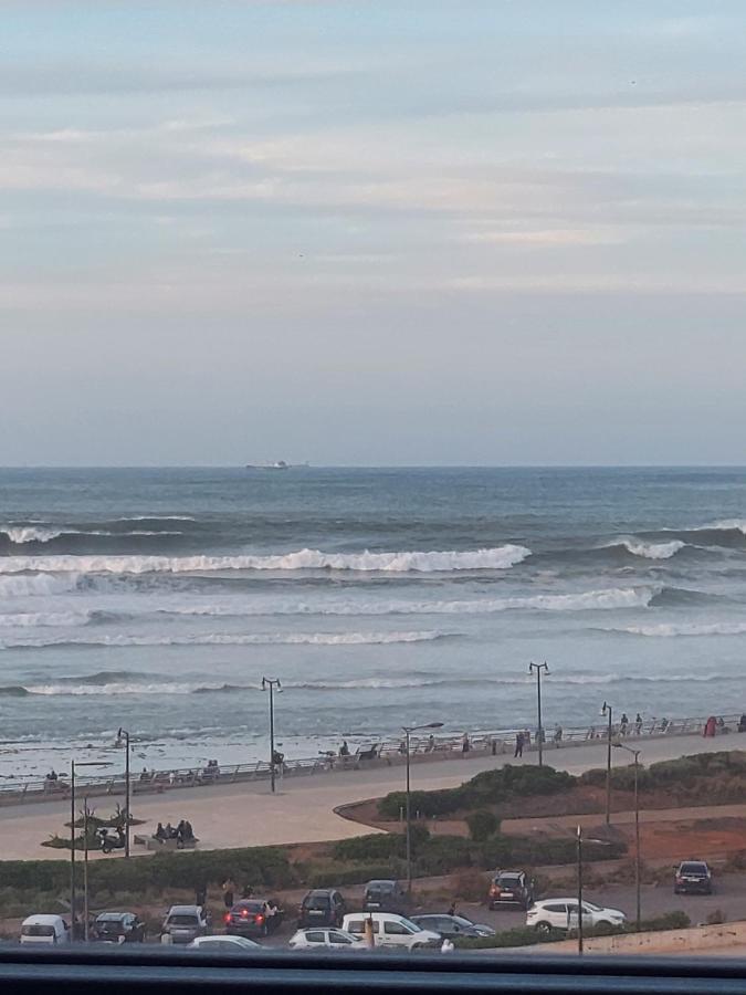 Modern Apartment Opposite The Hassan2 Mosque, Very Well Equipped And Stylish, 85 M2 With Gym And Direct Sea View With Underground Garage , Prohibits Unmarried Couples Of Arab Origin Casa Blanca Exterior foto