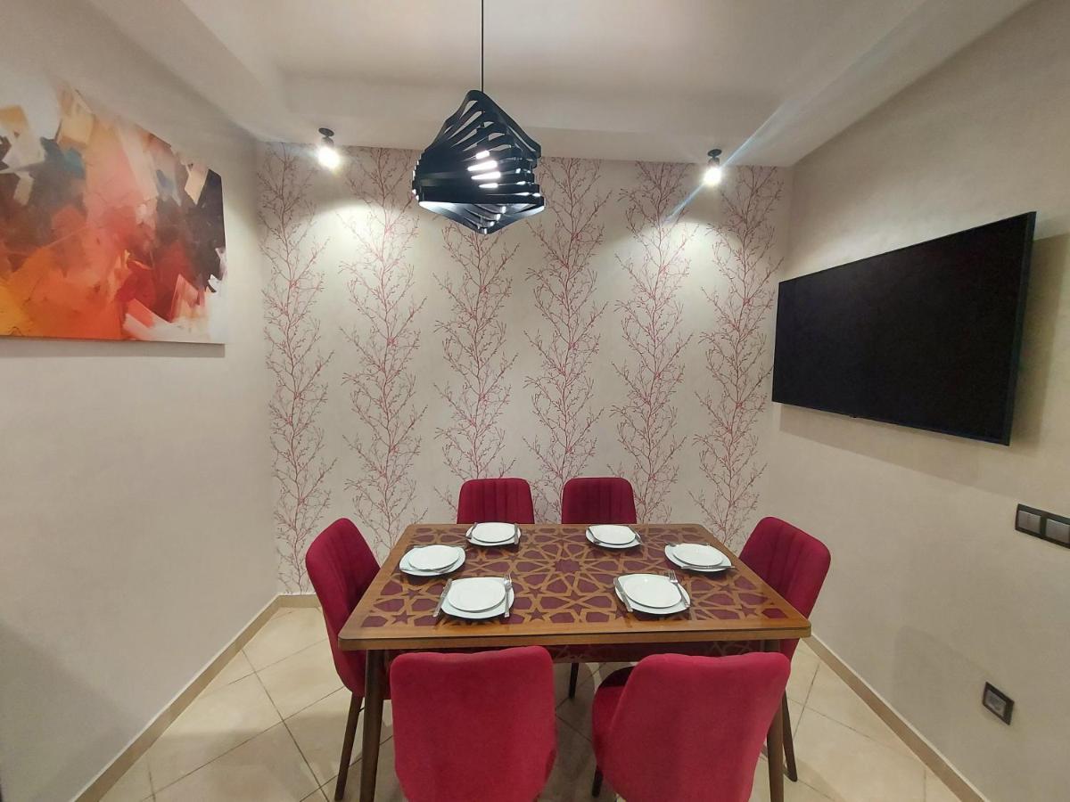 Modern Apartment Opposite The Hassan2 Mosque, Very Well Equipped And Stylish, 85 M2 With Gym And Direct Sea View With Underground Garage , Prohibits Unmarried Couples Of Arab Origin Casa Blanca Exterior foto