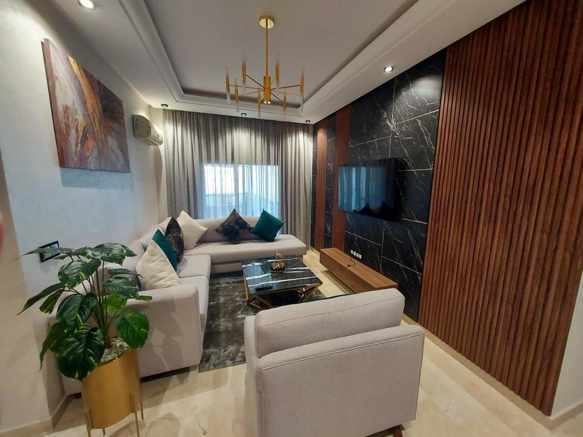 Modern Apartment Opposite The Hassan2 Mosque, Very Well Equipped And Stylish, 85 M2 With Gym And Direct Sea View With Underground Garage , Prohibits Unmarried Couples Of Arab Origin Casa Blanca Exterior foto