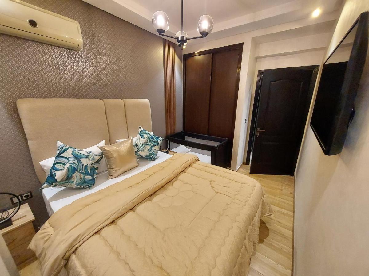 Modern Apartment Opposite The Hassan2 Mosque, Very Well Equipped And Stylish, 85 M2 With Gym And Direct Sea View With Underground Garage , Prohibits Unmarried Couples Of Arab Origin Casa Blanca Exterior foto