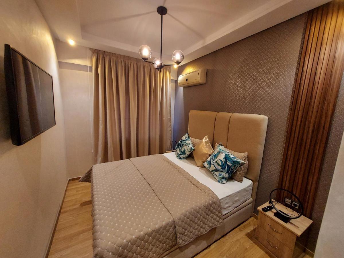 Modern Apartment Opposite The Hassan2 Mosque, Very Well Equipped And Stylish, 85 M2 With Gym And Direct Sea View With Underground Garage , Prohibits Unmarried Couples Of Arab Origin Casa Blanca Exterior foto