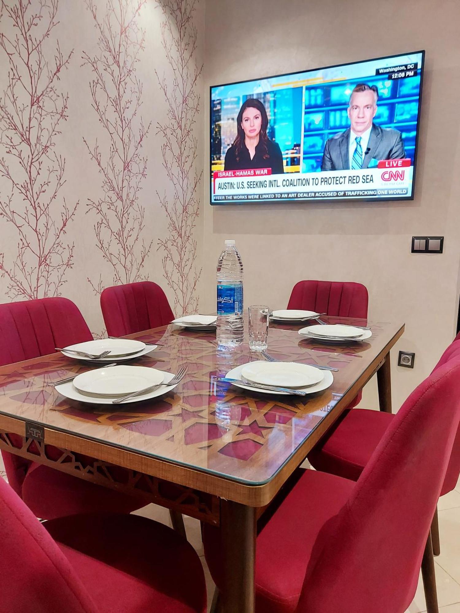 Modern Apartment Opposite The Hassan2 Mosque, Very Well Equipped And Stylish, 85 M2 With Gym And Direct Sea View With Underground Garage , Prohibits Unmarried Couples Of Arab Origin Casa Blanca Exterior foto