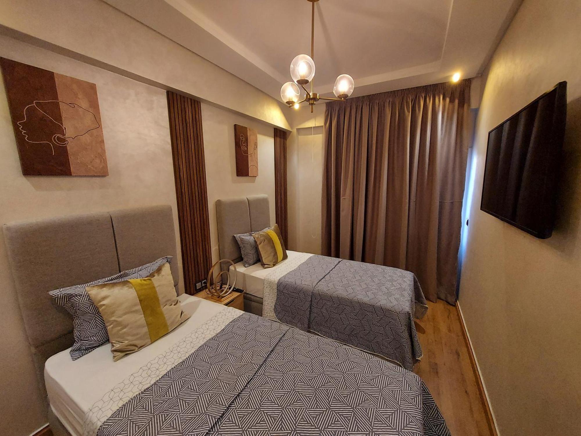 Modern Apartment Opposite The Hassan2 Mosque, Very Well Equipped And Stylish, 85 M2 With Gym And Direct Sea View With Underground Garage , Prohibits Unmarried Couples Of Arab Origin Casa Blanca Exterior foto